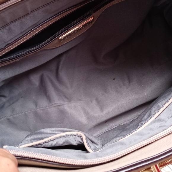 MICHAEL KORS HAMILTON ZIP CLOSER SATCHEL - Picture 7 of 11